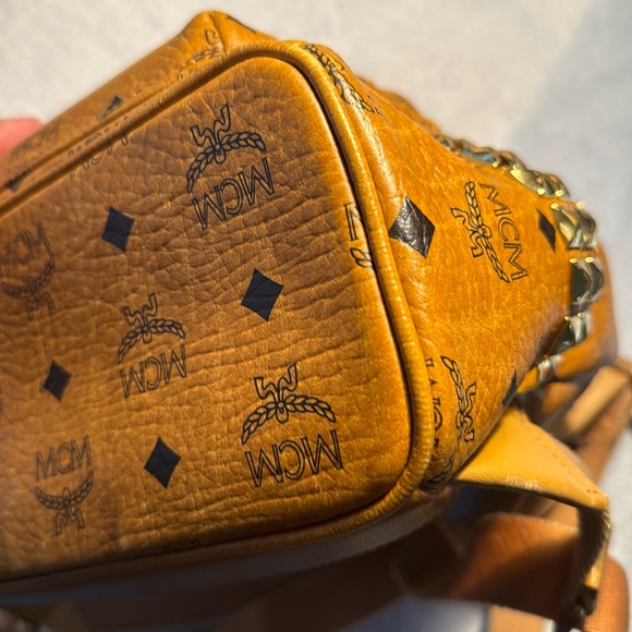 MCM SMALL VICETOS BACKPACK - Picture 8 of 14